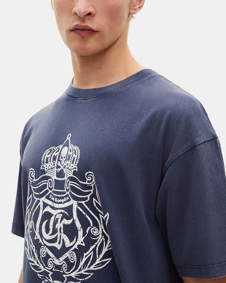 T-shirt with navy screen print