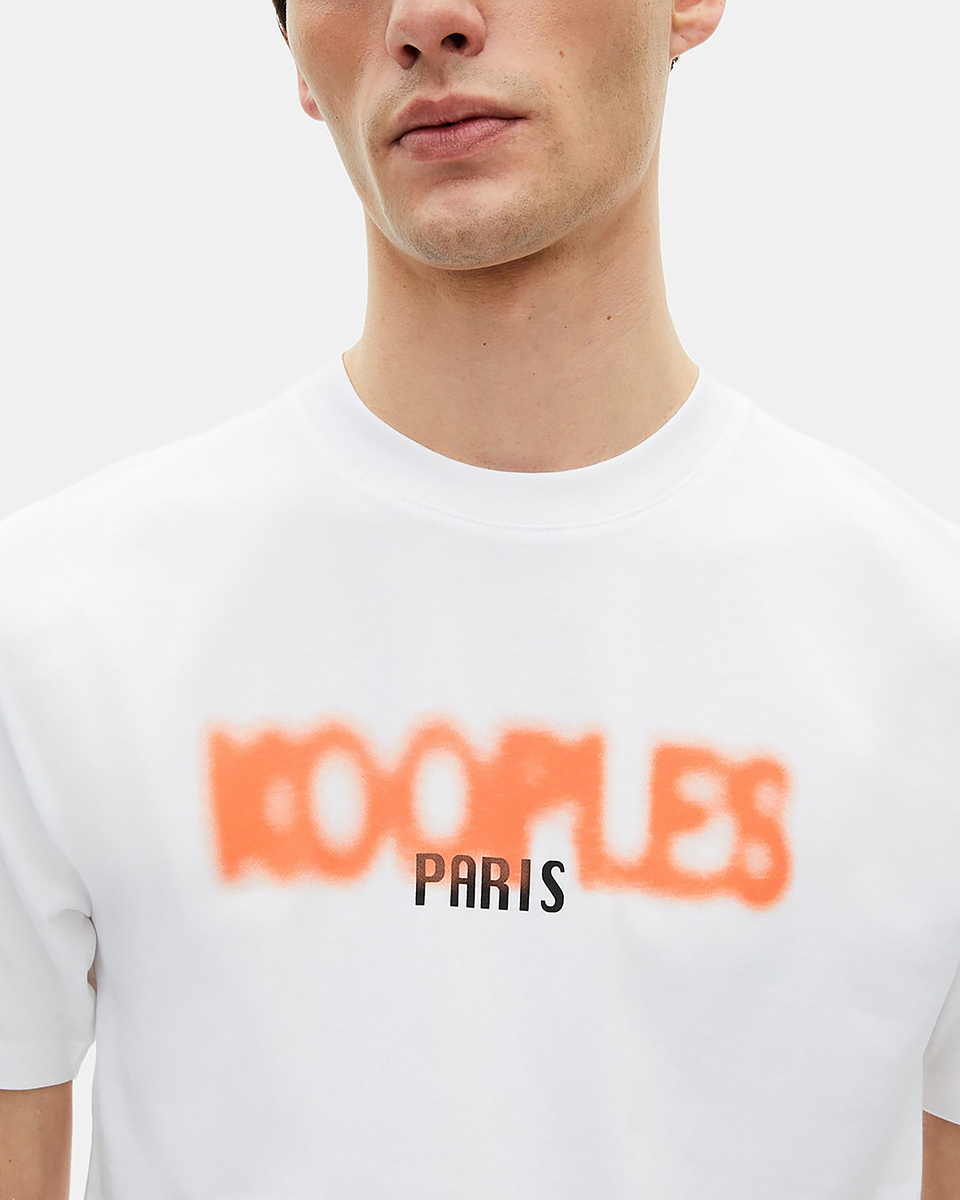 T-shirt with white tag screen printing