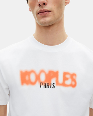 T-shirt with white tag screen printing