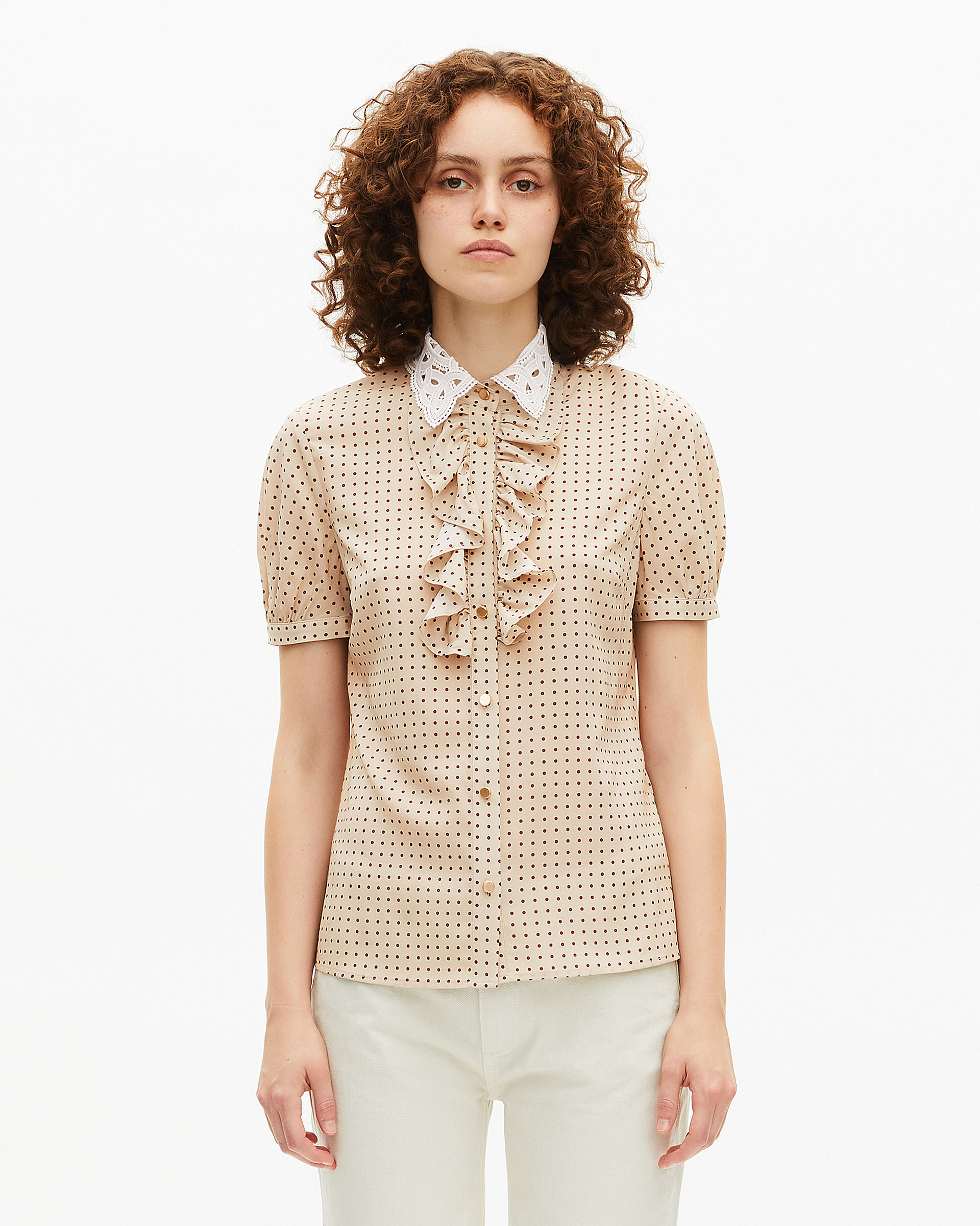 Short-sleeved beige polka-dot shirt
