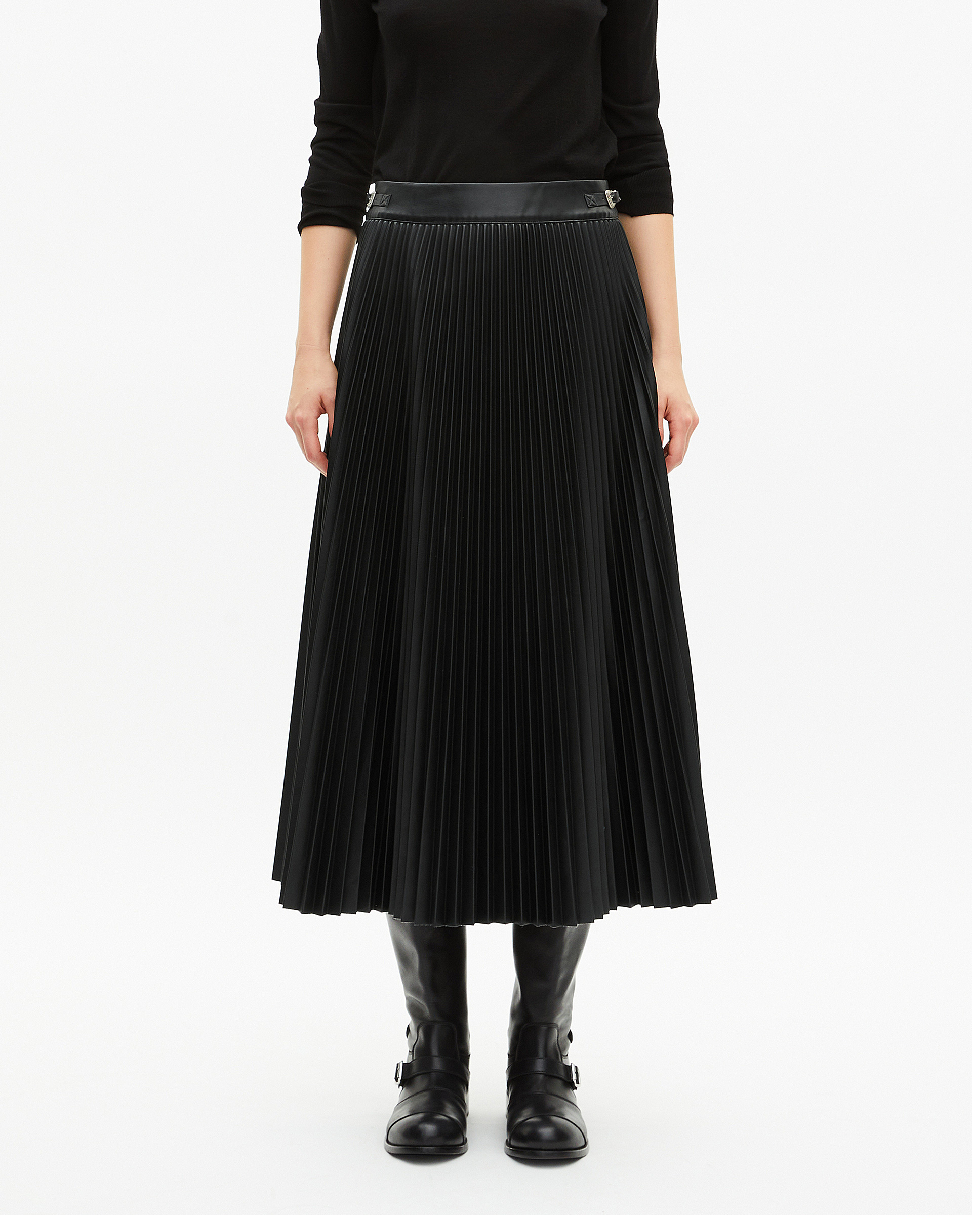 Black leather-effect pleated long skirt