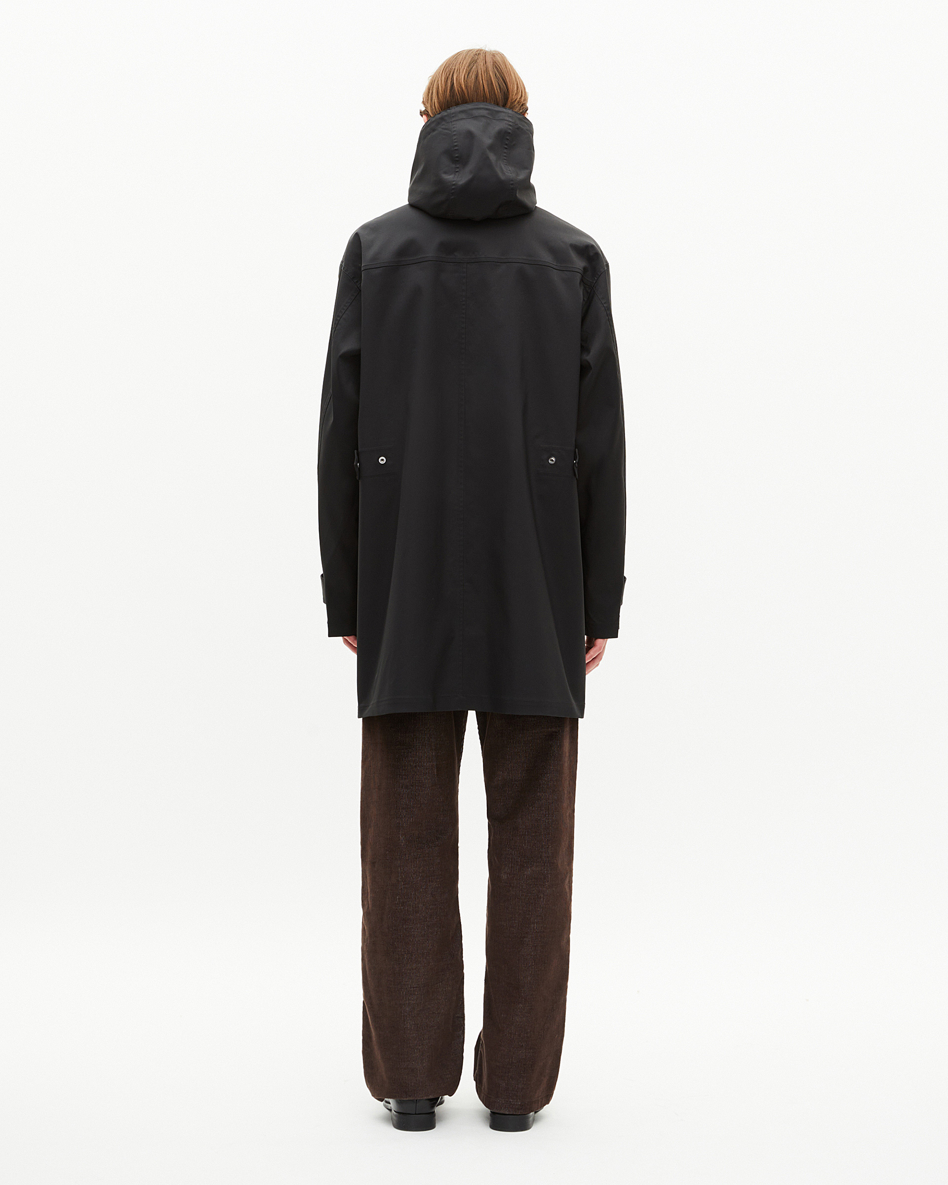 Water-repellent parka with black hood