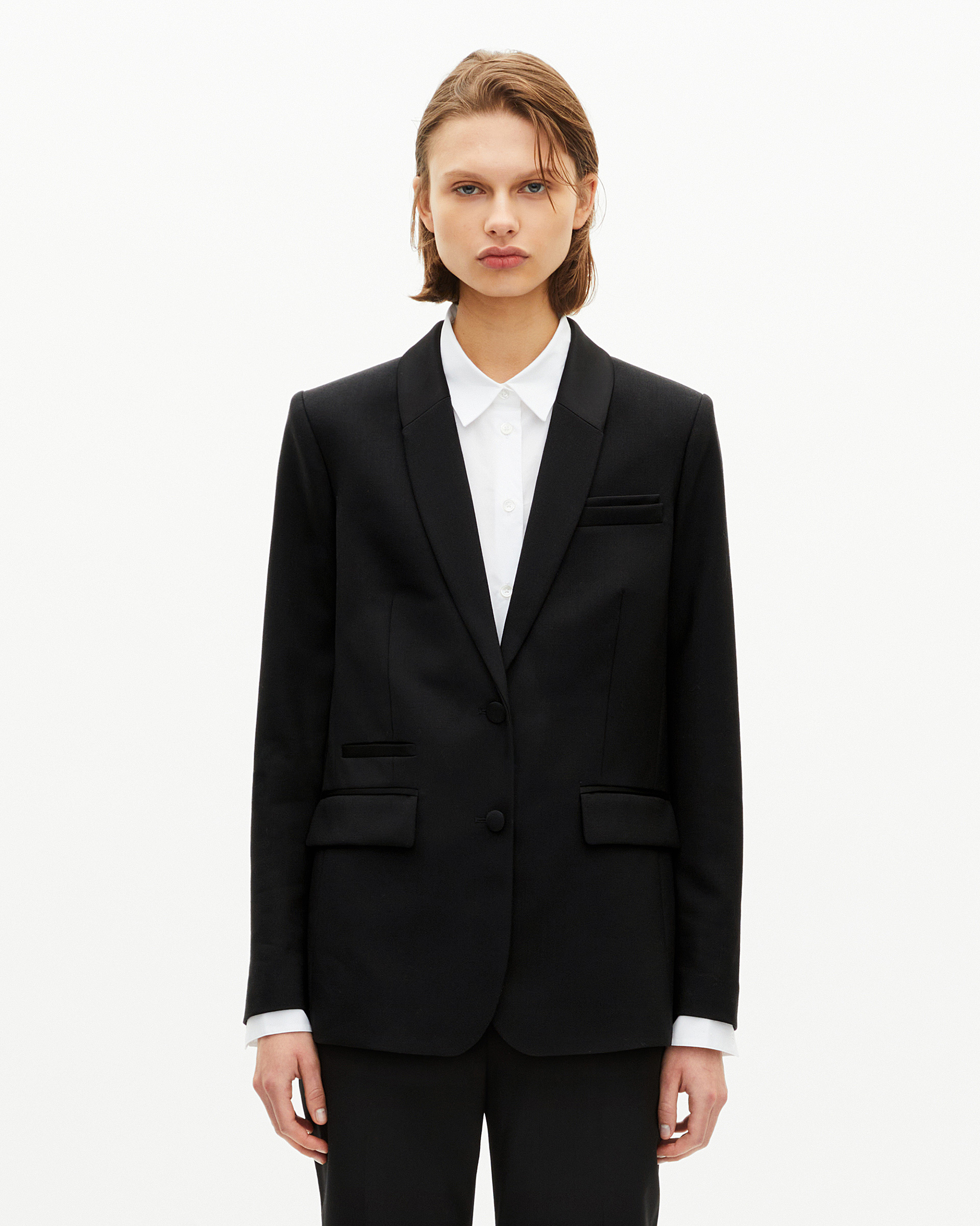 Black satin detail suit jacket