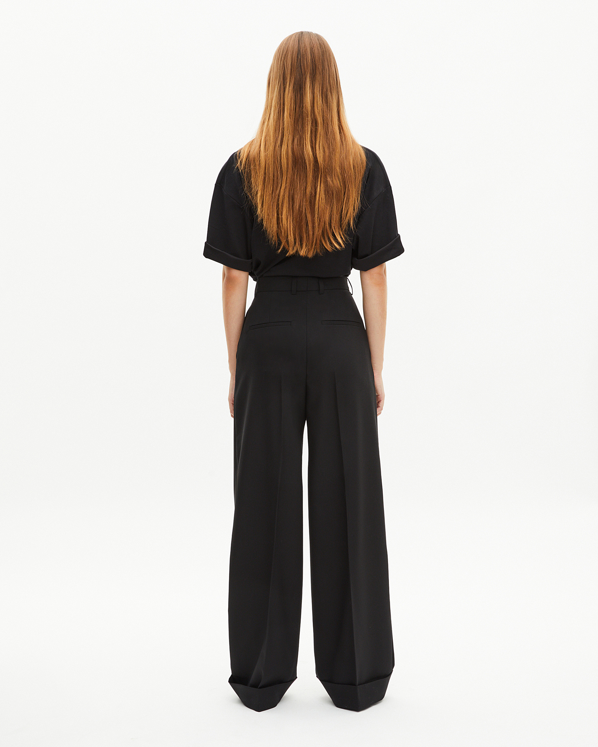 Wide-leg pants with black cuffs