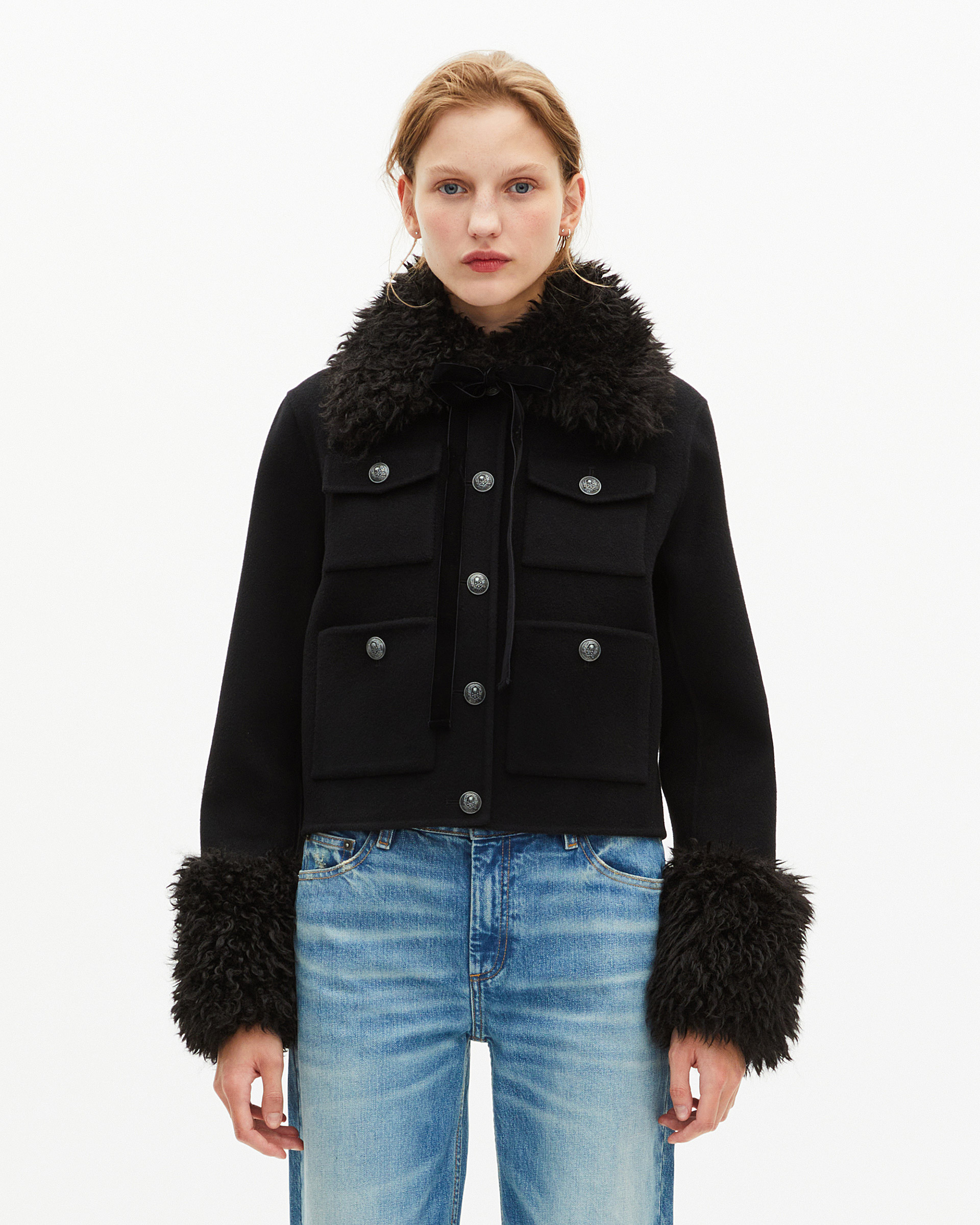 Short black wool jacket with sherpa collar