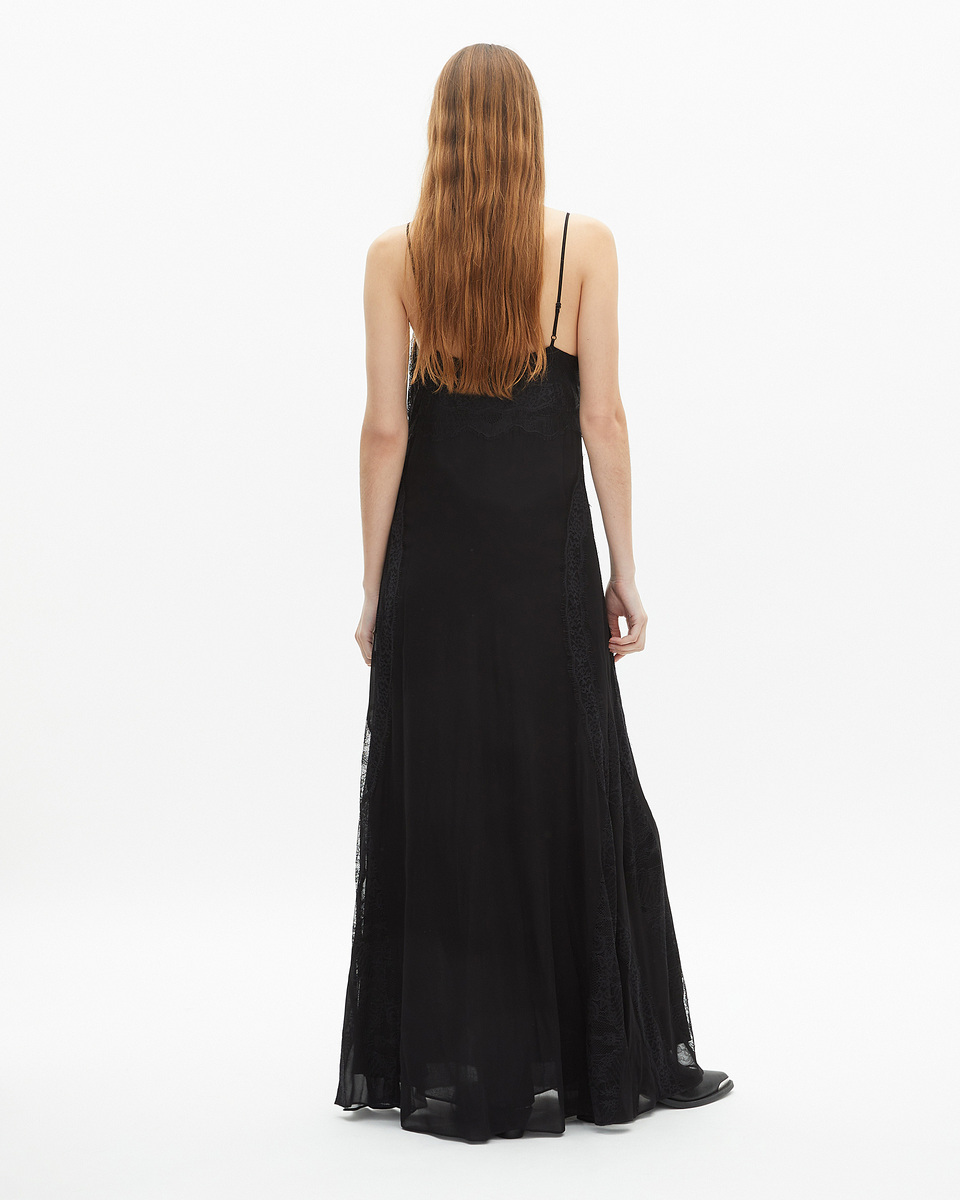 Long dress with black lace