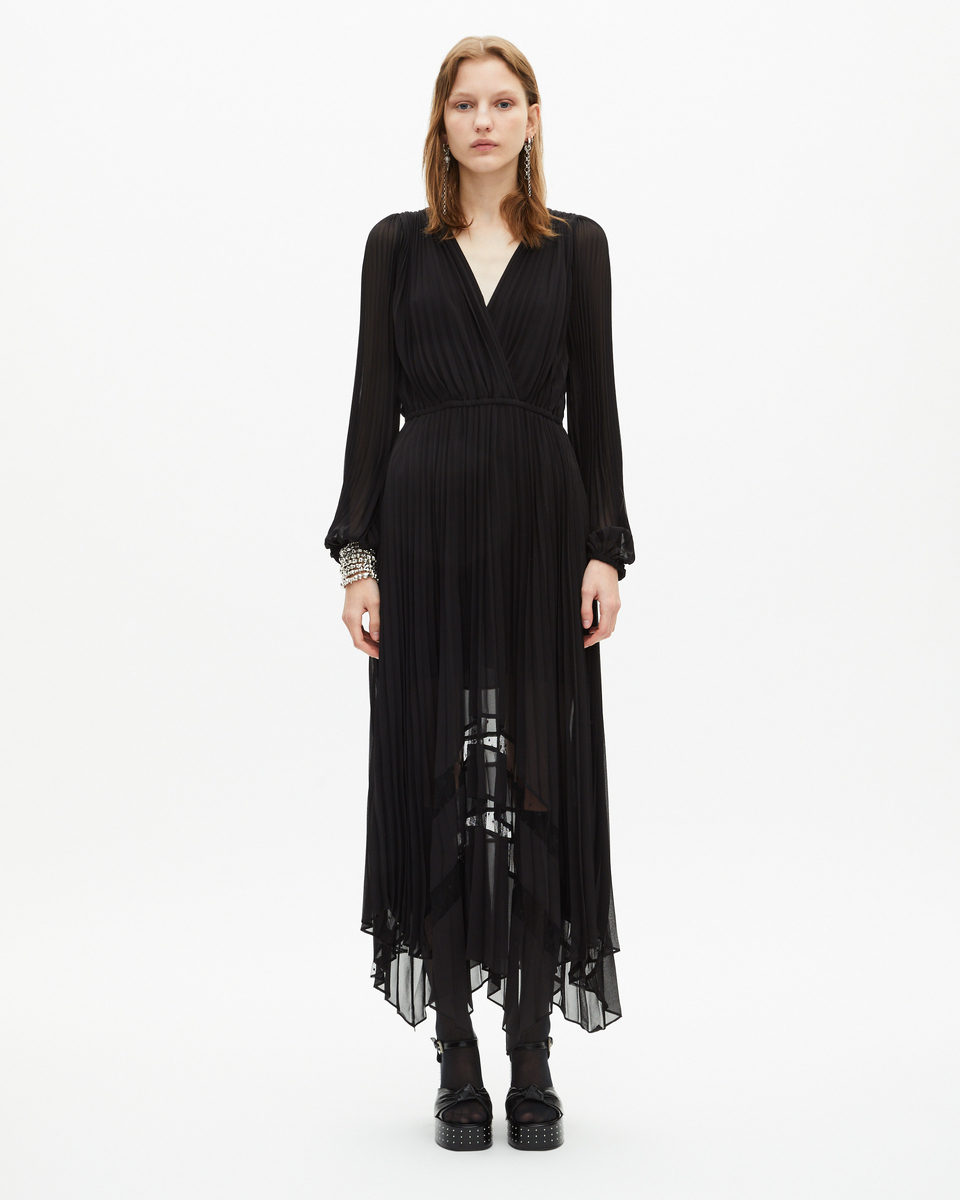 Long black pleated dress