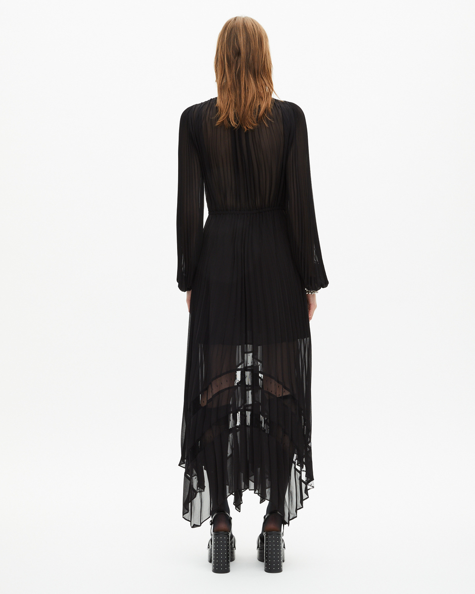 Long black pleated dress