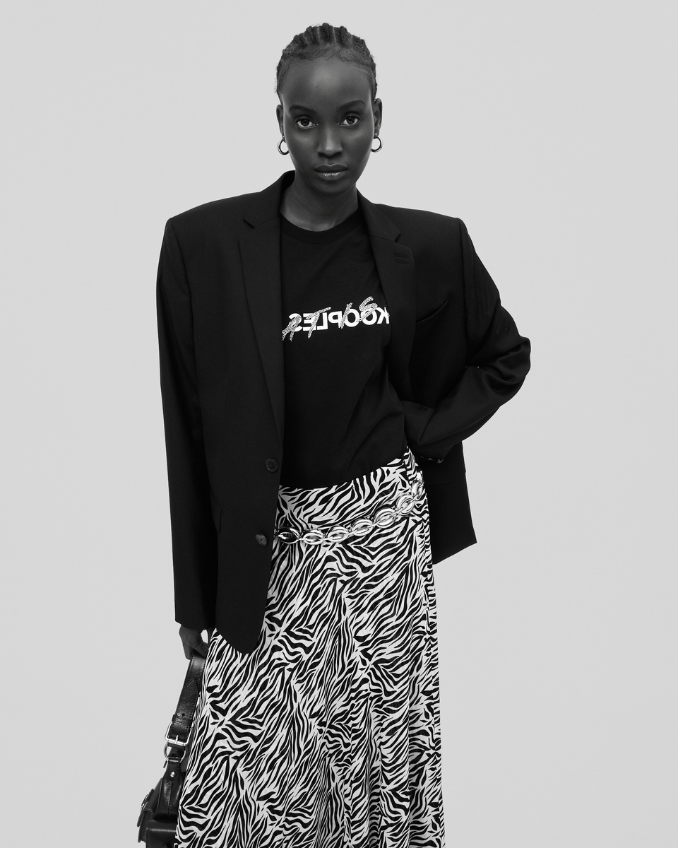 'What Is' T-shirt with black rhinestones