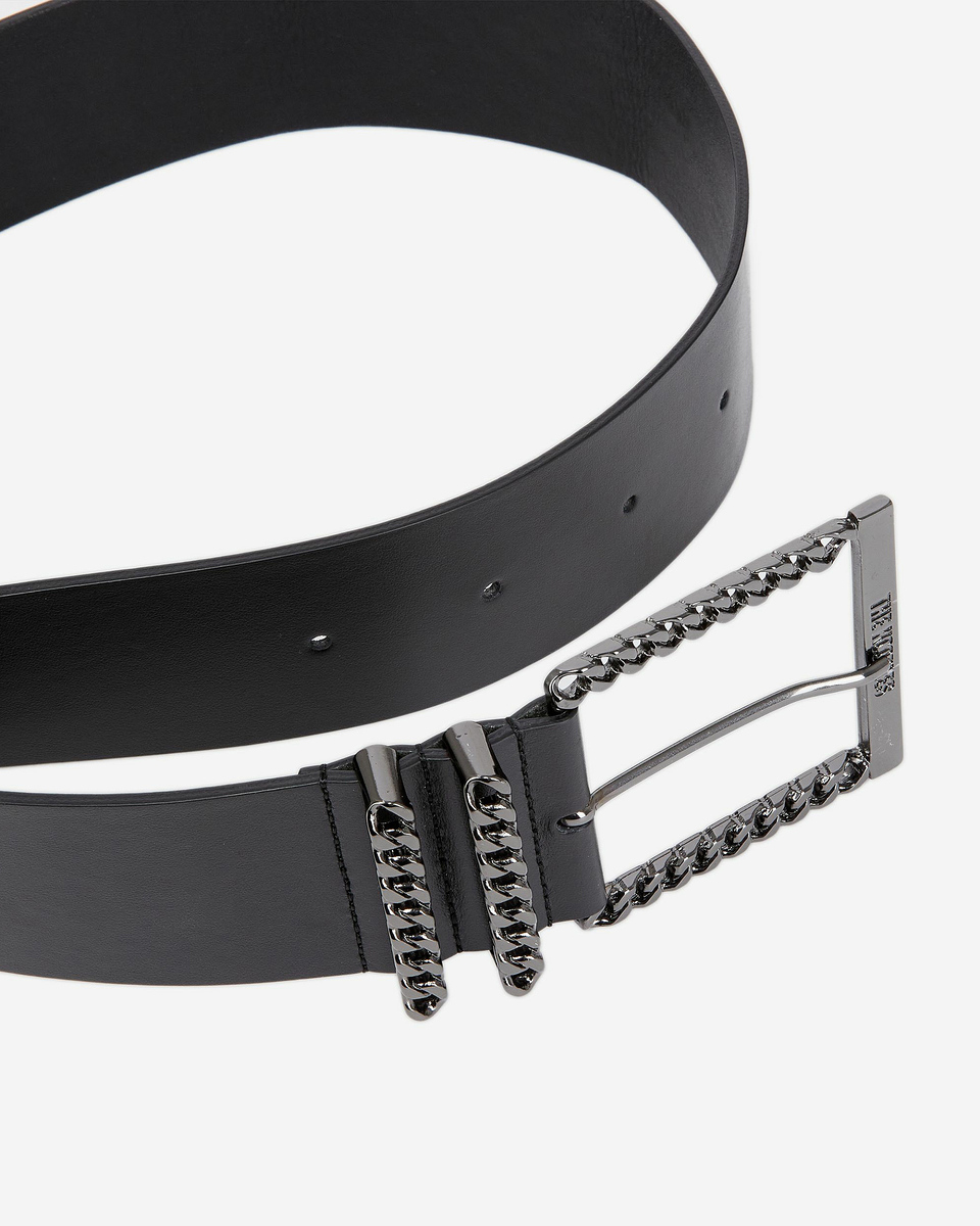 Leather belt with black chain buckle