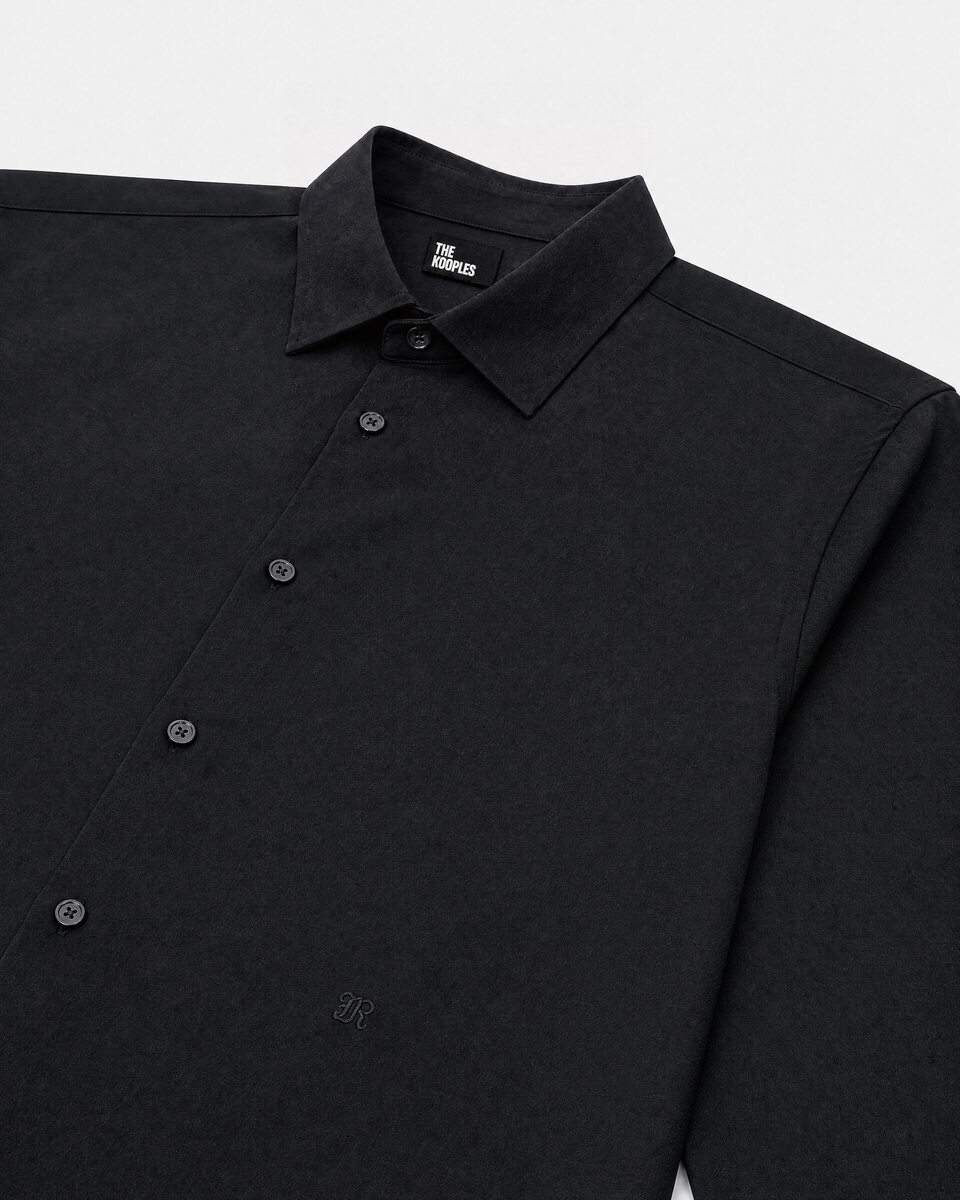 Black shirt