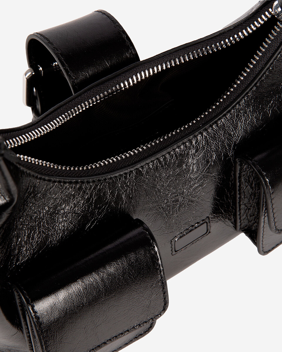 Amelia small bag in black cracked leather