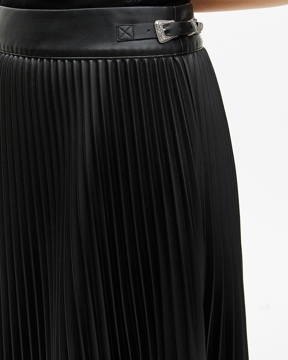 Black leather-effect pleated long skirt