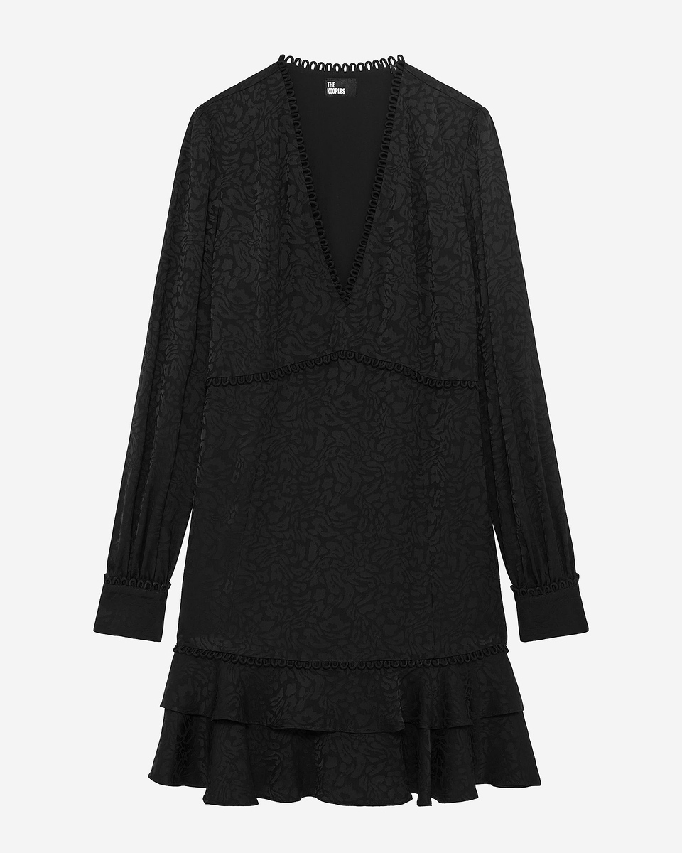 Short black leopard jacquard dress