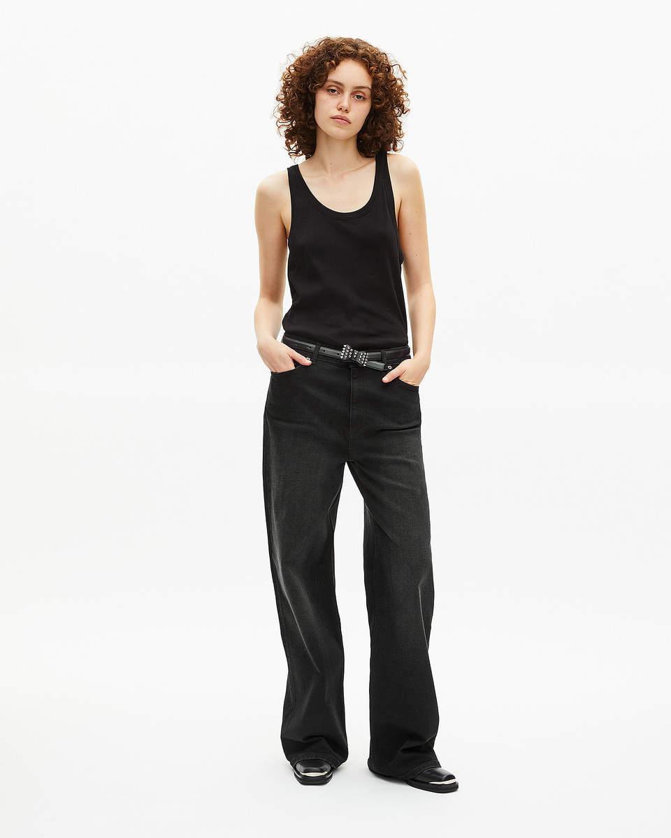 Black wide-leg jeans