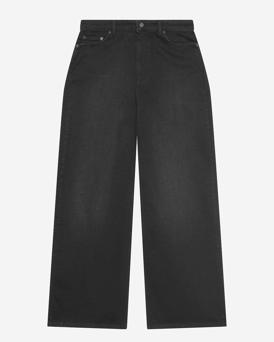 Black wide-leg jeans