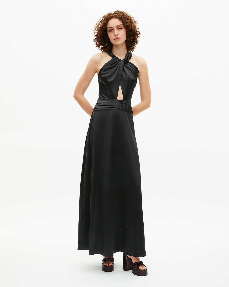 Black sleeveless maxi dress