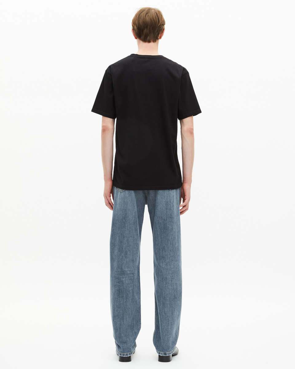T-shirt with black skull flocking
