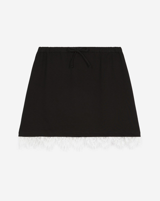 Short skirt with black lace