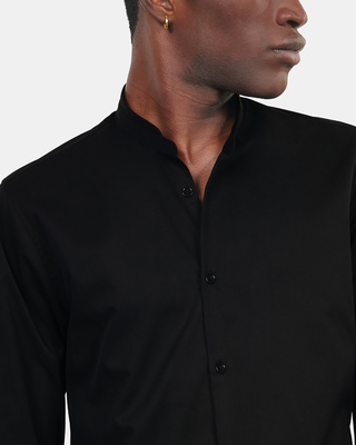 Slim-fit black smart twill shirt