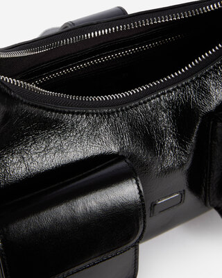 Amelia bag in black cracked leather
