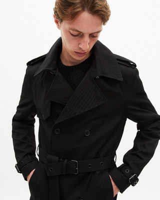 Straight cut trench coat in black cotton