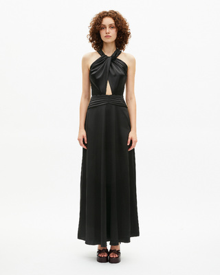Black sleeveless maxi dress