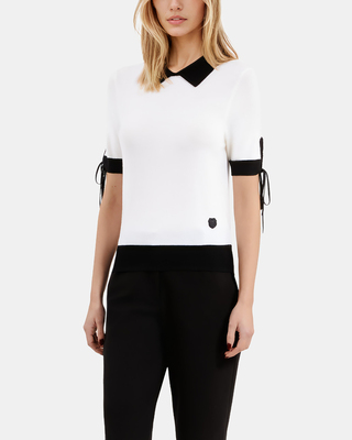 Short-sleeved ecru wool sweater