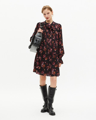 Rose print short dress in burgundy silk blend