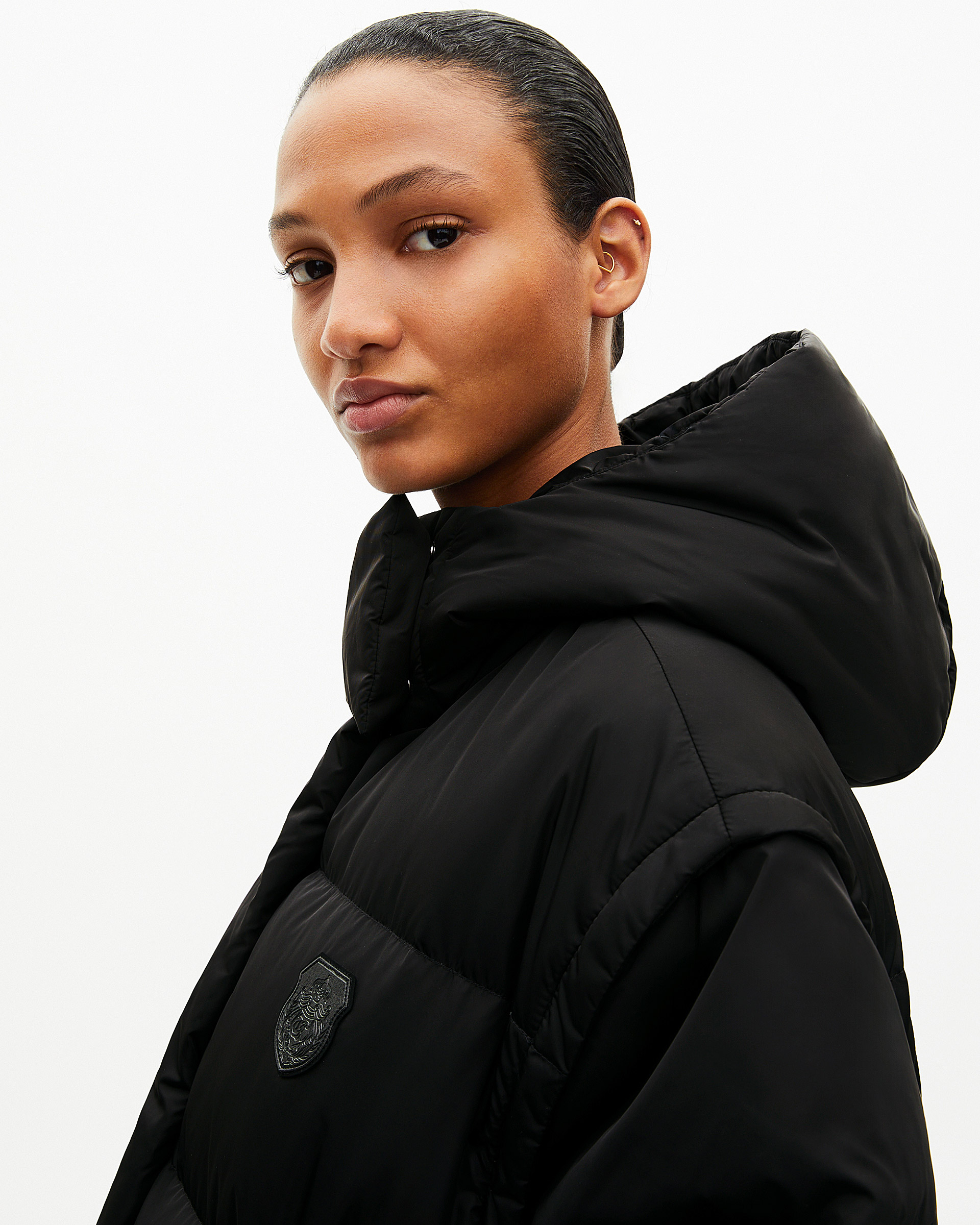 Black down jacket with removable sleeves