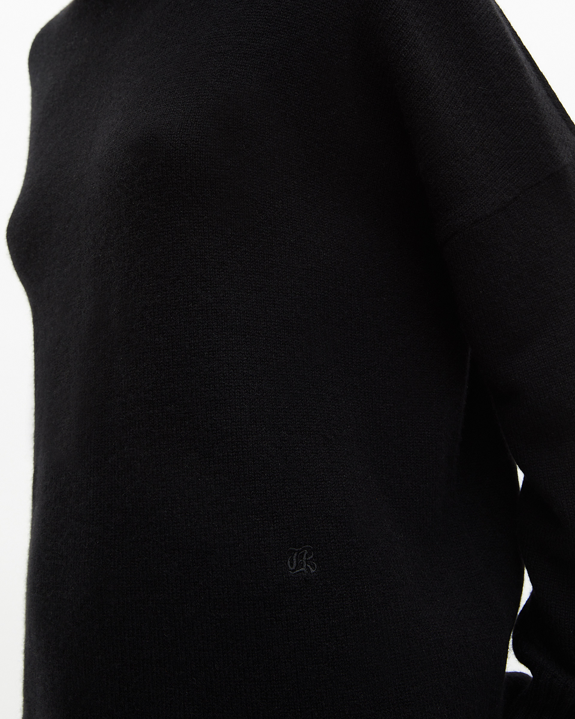 Black cashmere stand-up collar sweater