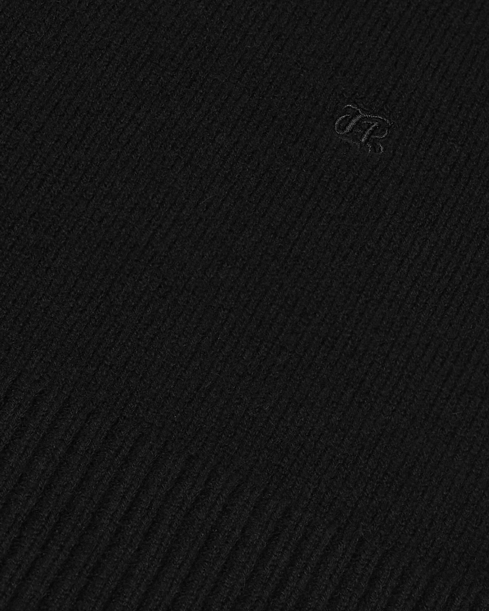 Black cashmere stand-up collar sweater