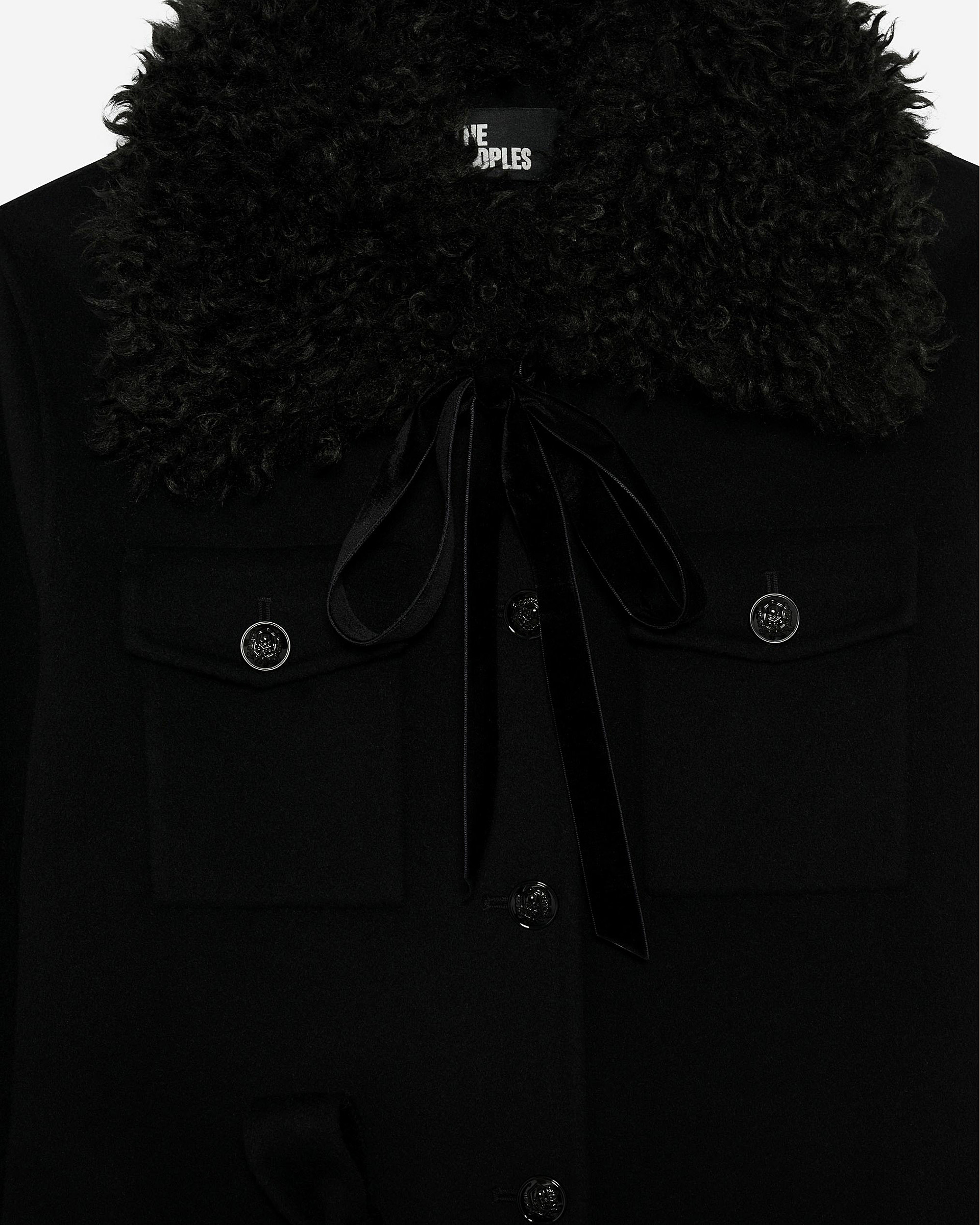 Long double-sided wool coat with black sherpa collar
