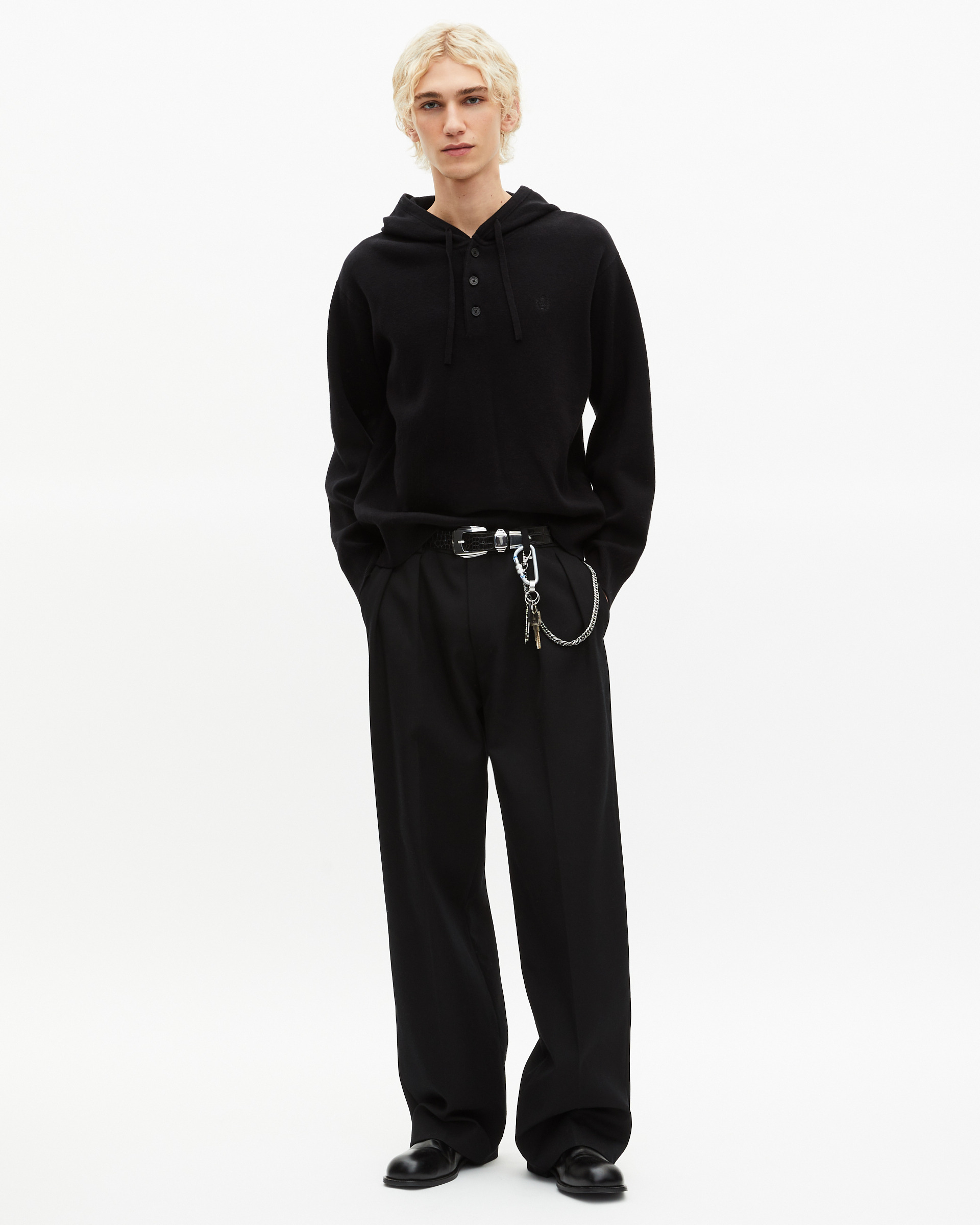 Pull à capuche noir