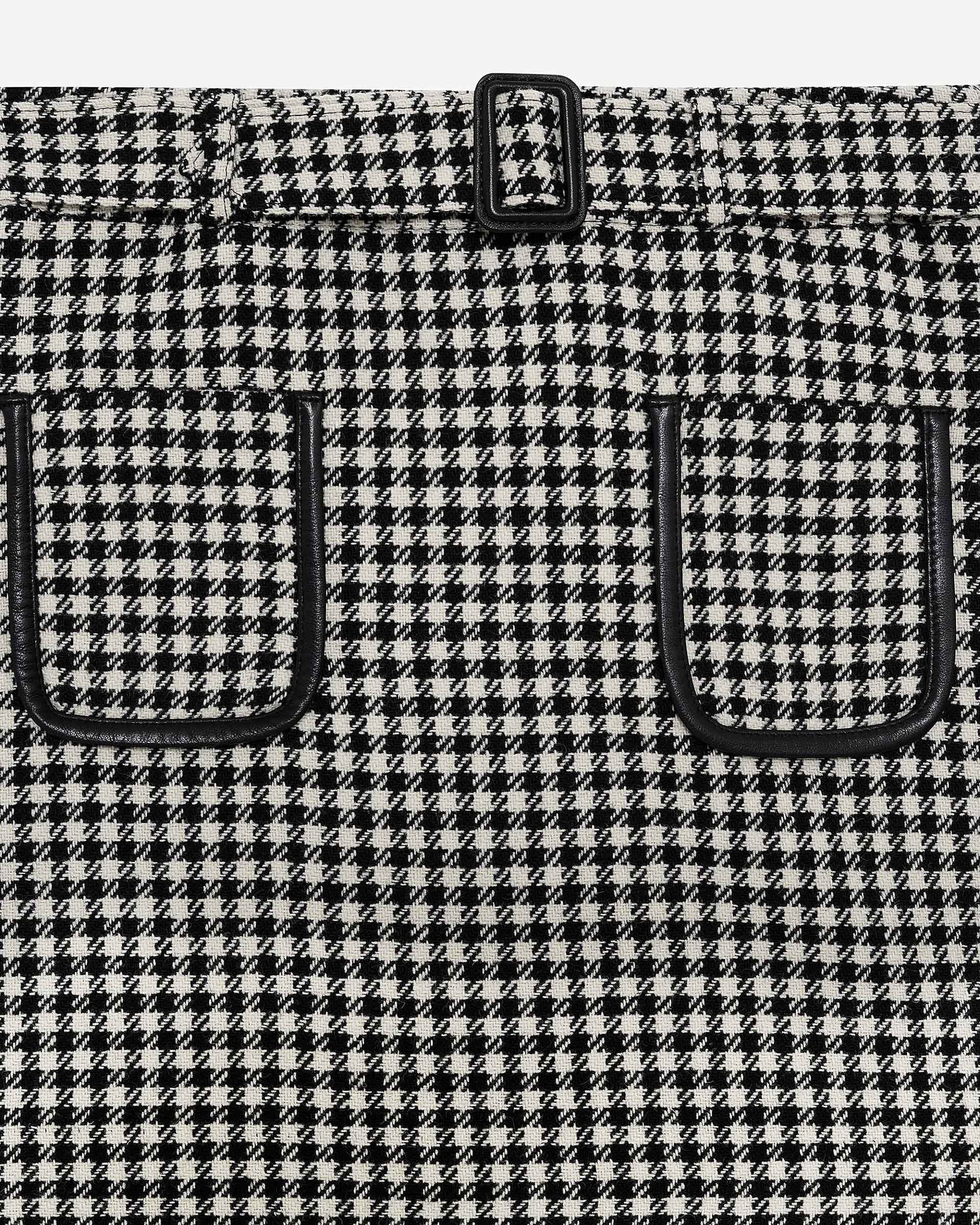 Short black and white houndstooth skirt