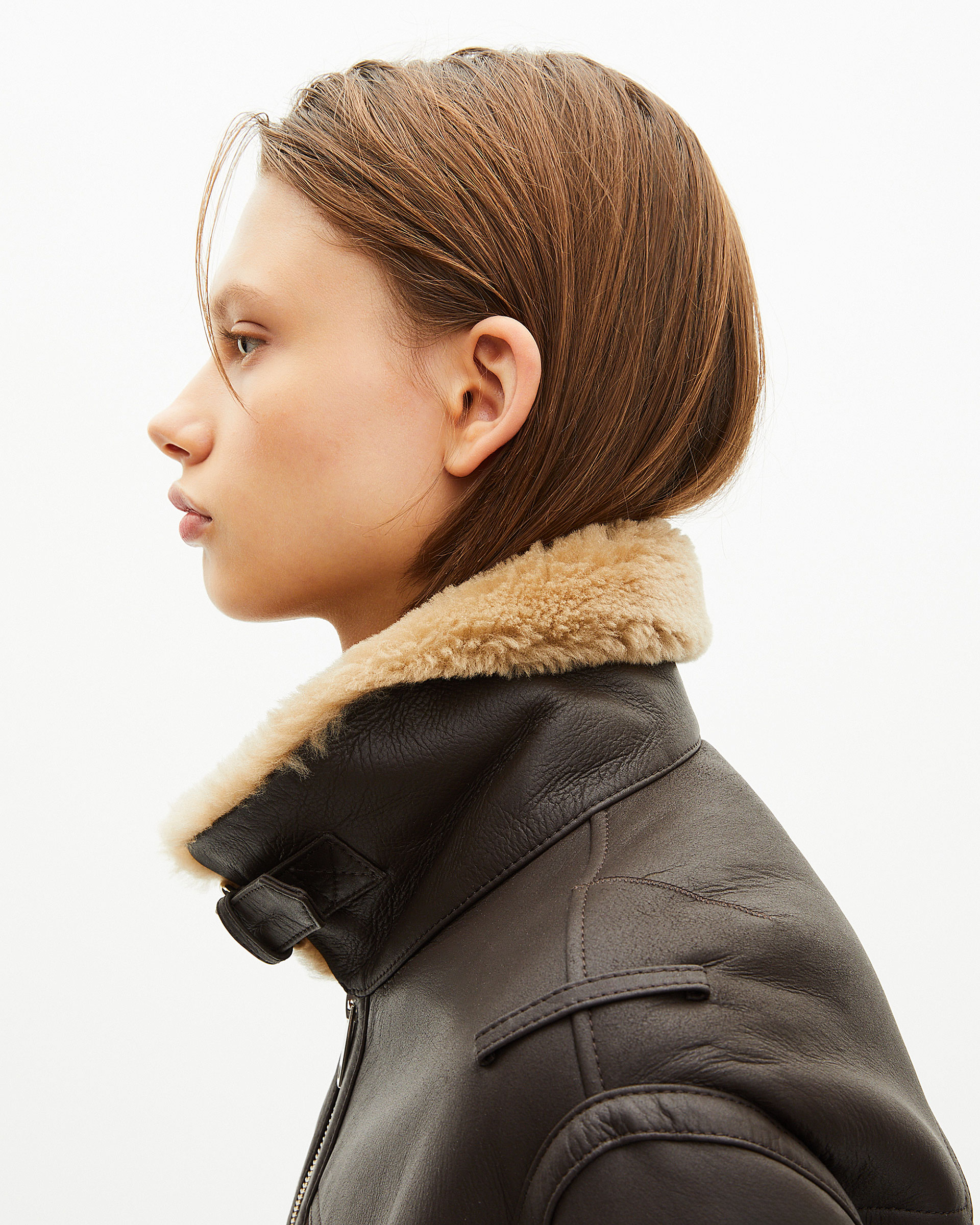 Short sheepskin with brown sherpa collar