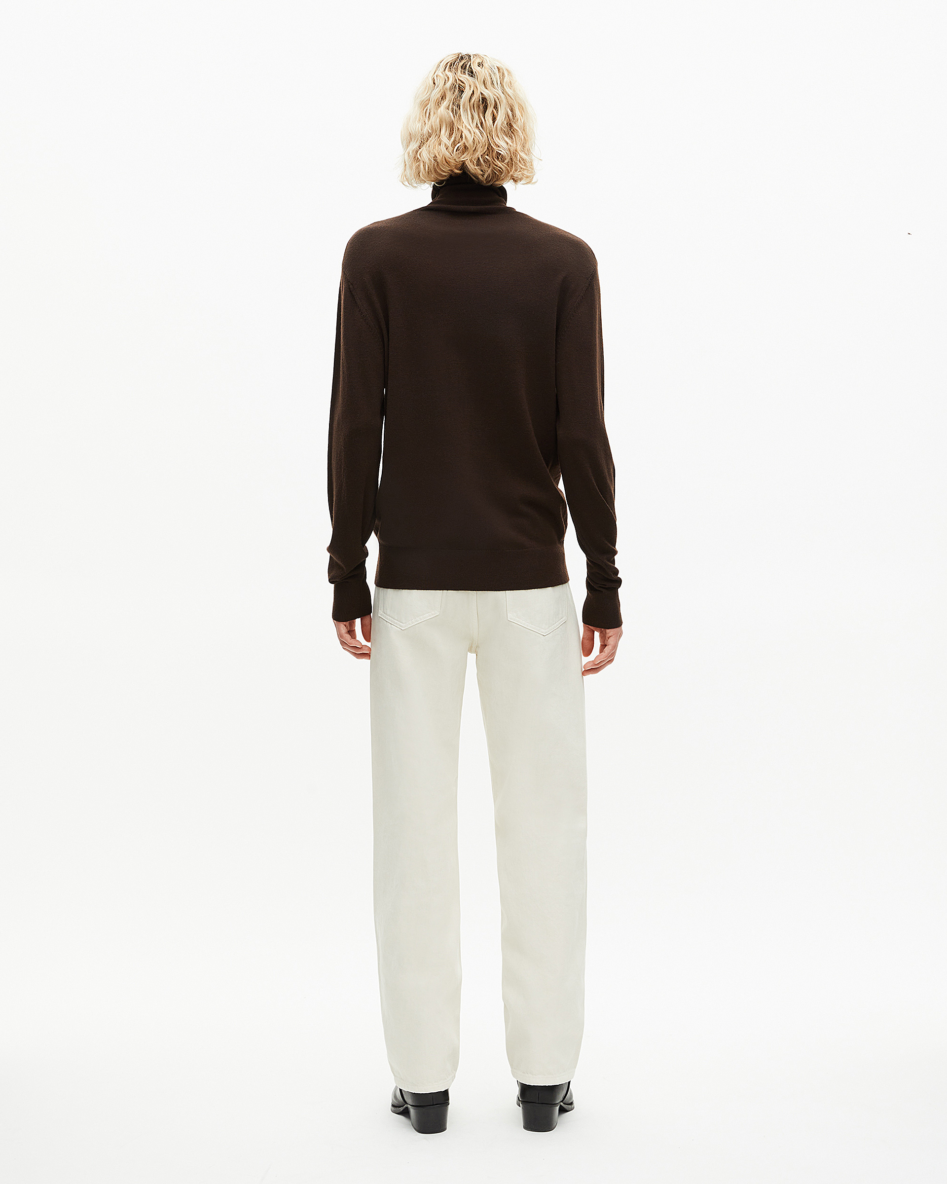Brown merino wool turtleneck sweater