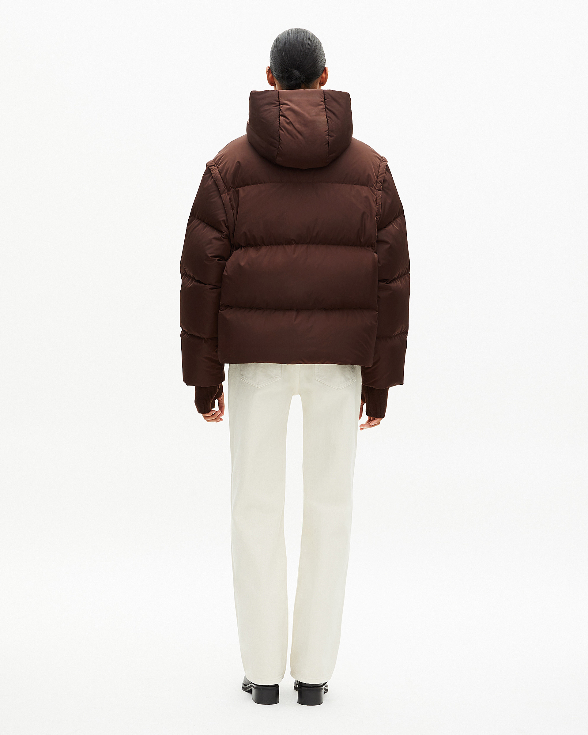 Brown down jacket with removable sleeves