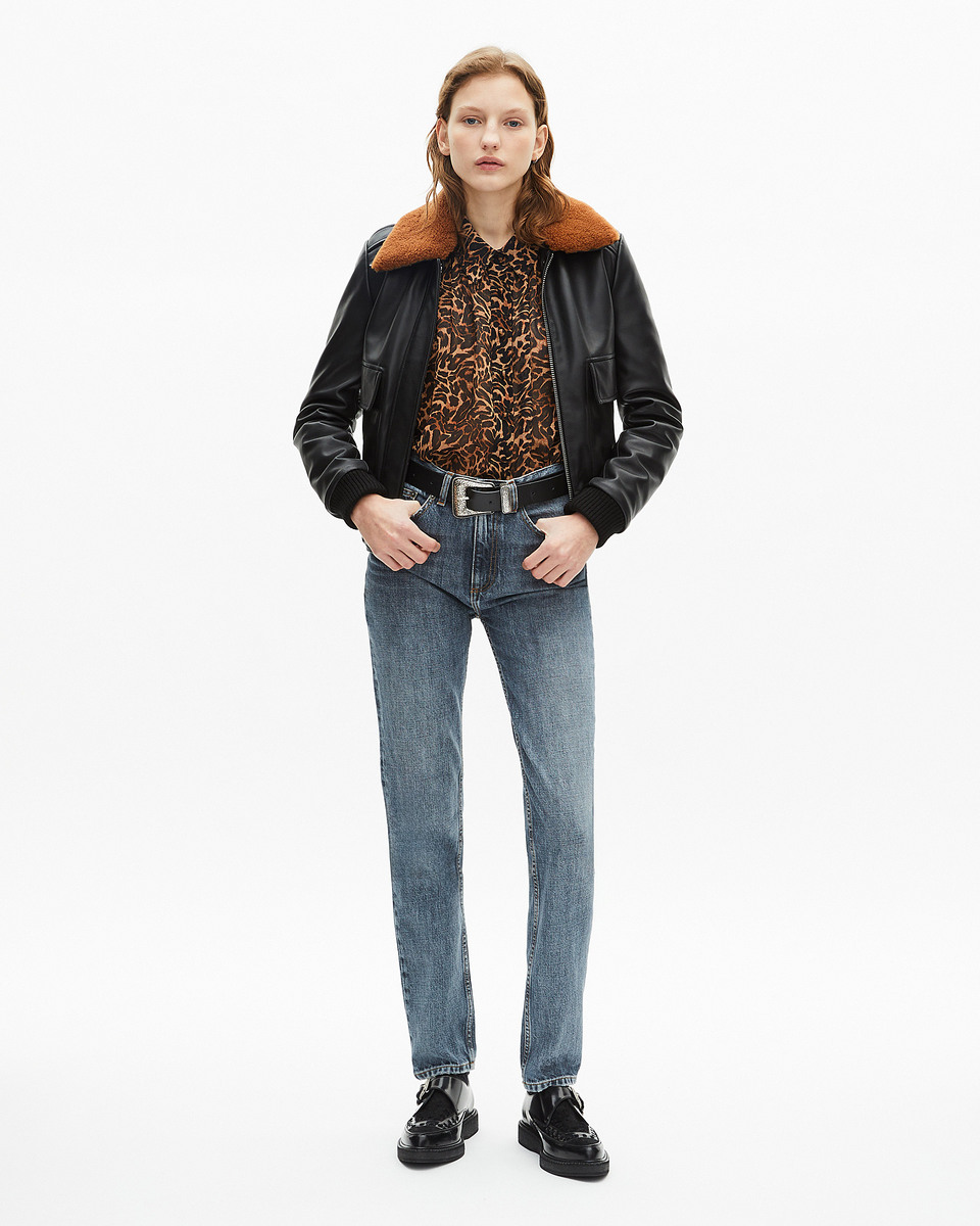 Short black smooth leather jacket with sherpa collar