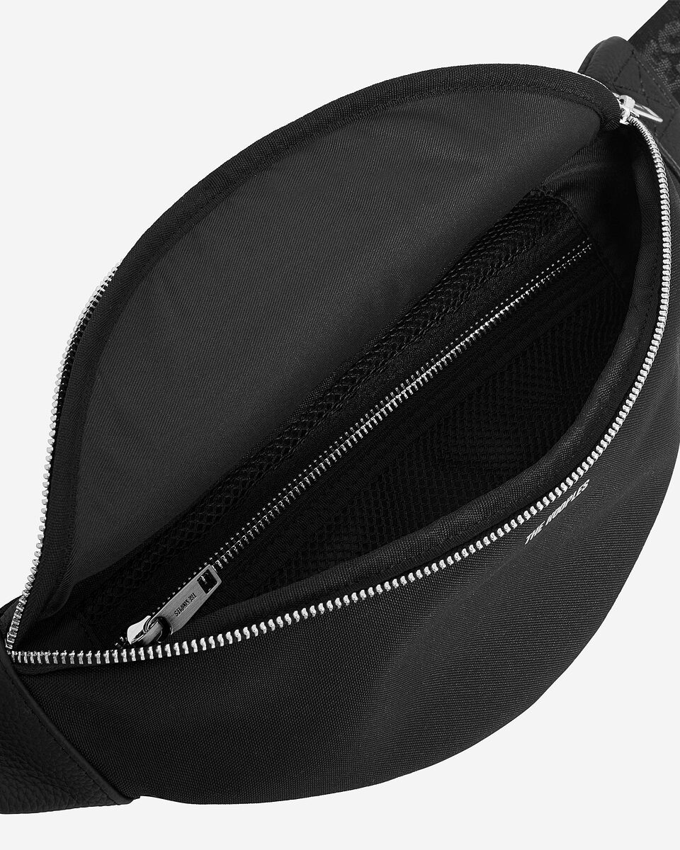Banana in canvas and black grained leather
