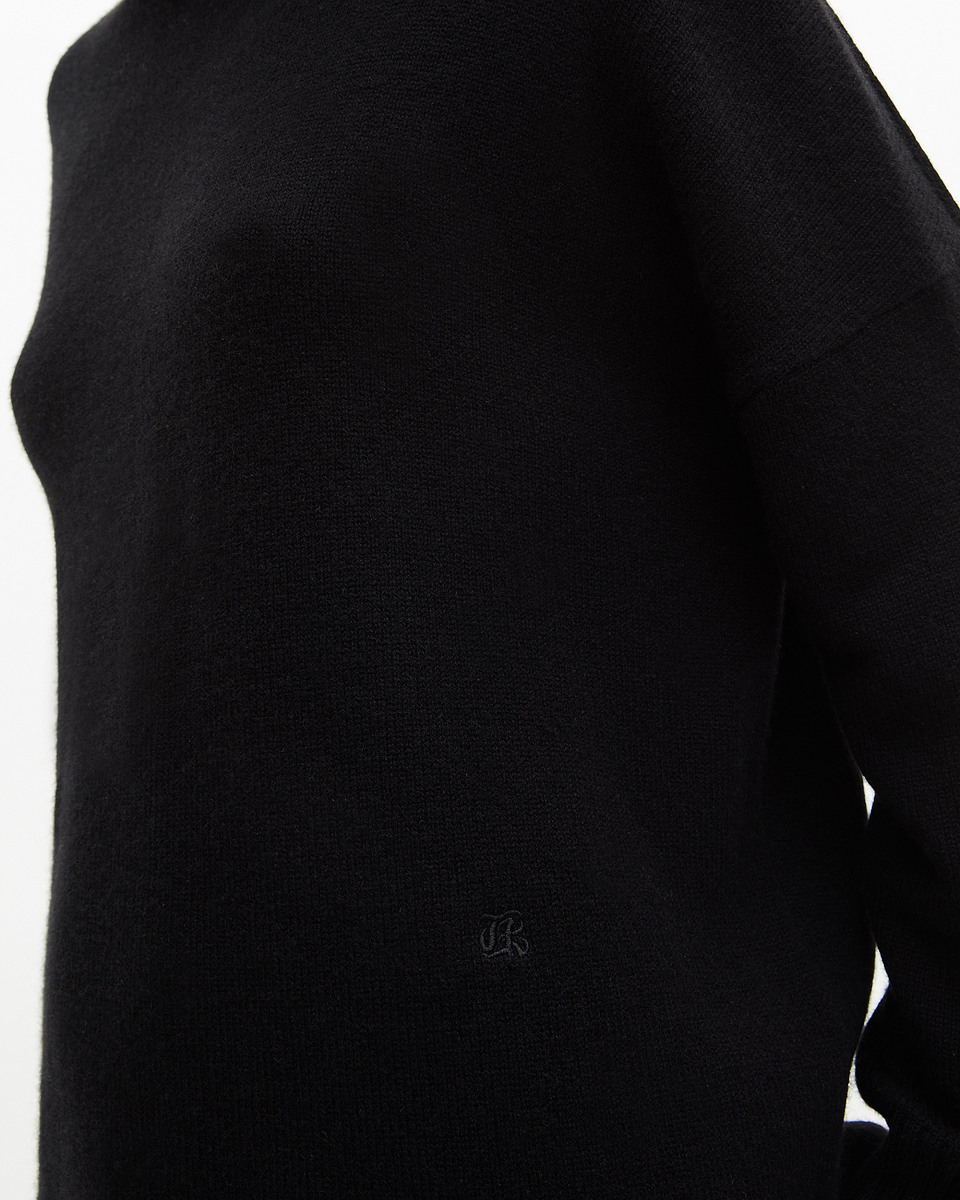 Black cashmere stand-up collar sweater