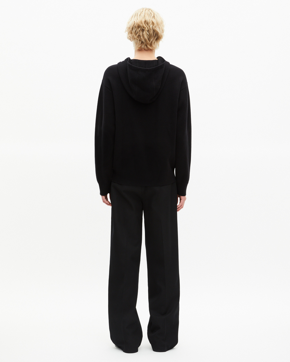 Pull &agrave; capuche noir