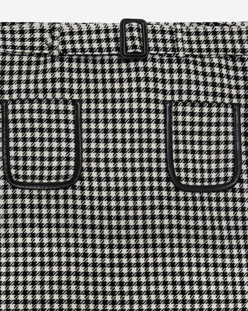Short black and white houndstooth skirt