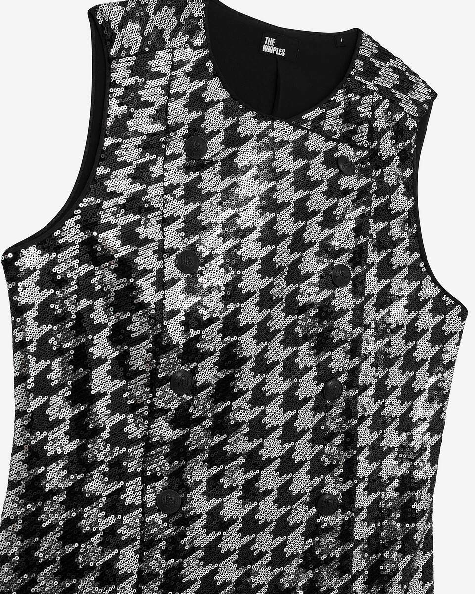 Short houndstooth dress with black sequins