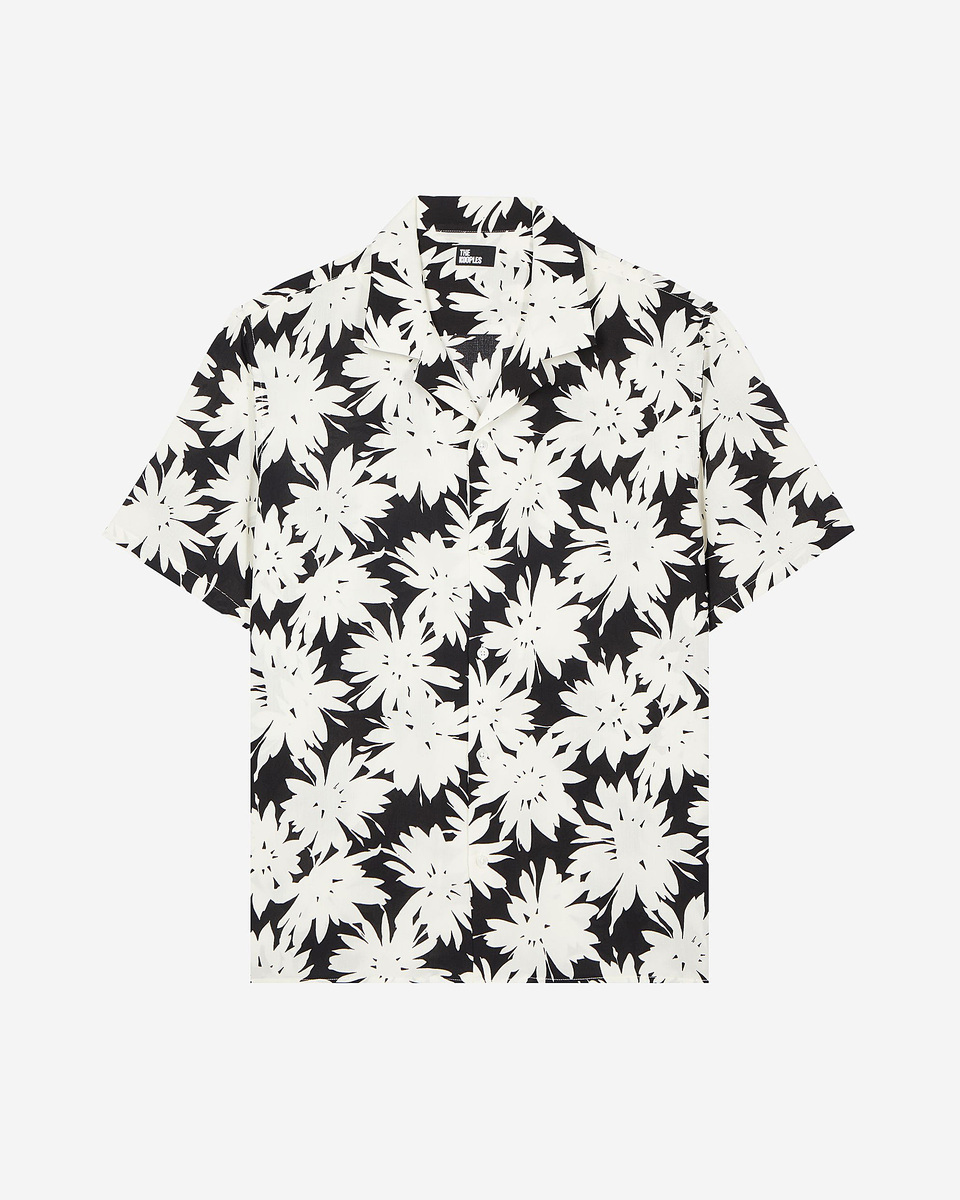Black floral print short-sleeve shirt