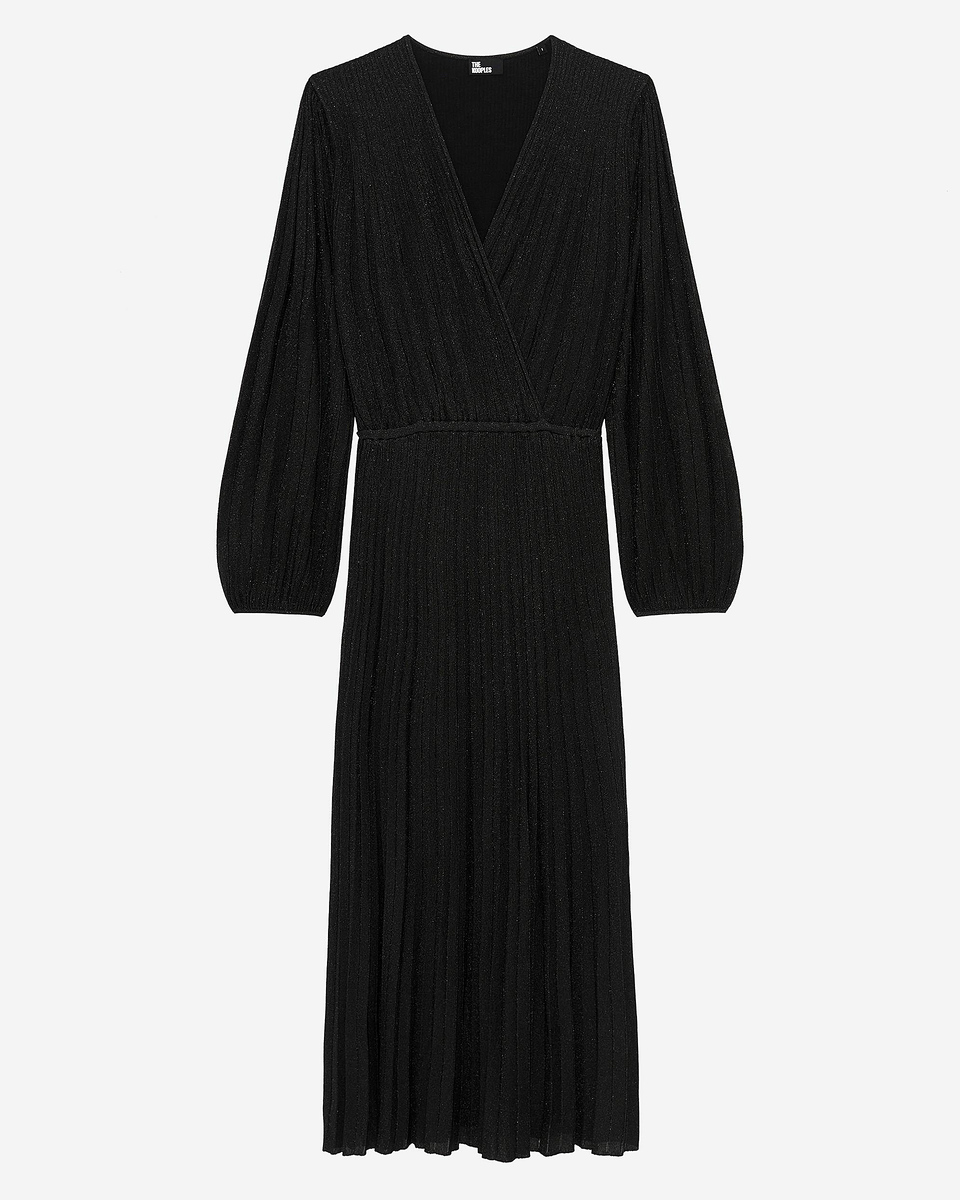 Pleated long dress in black lurex