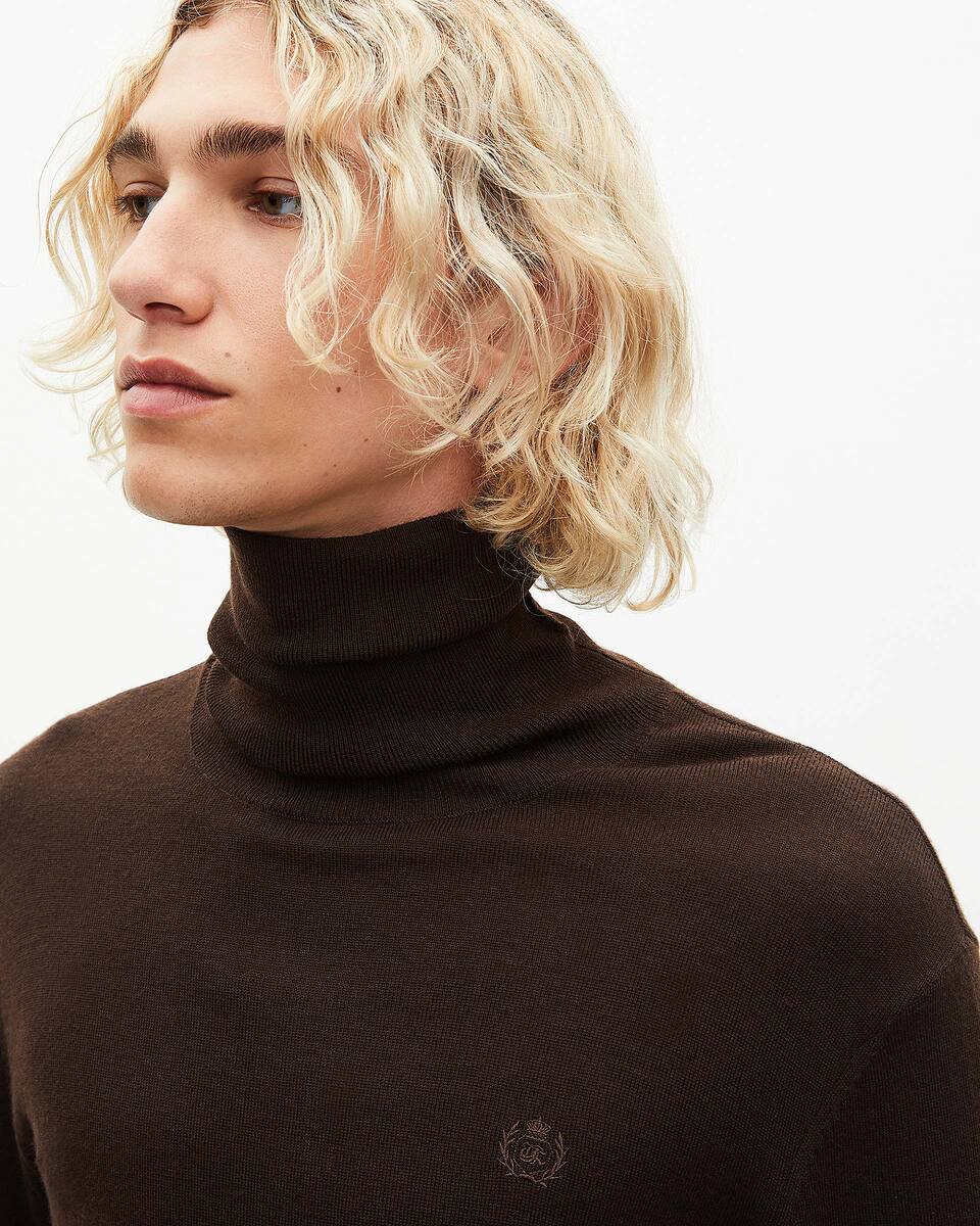 Brown merino wool turtleneck sweater