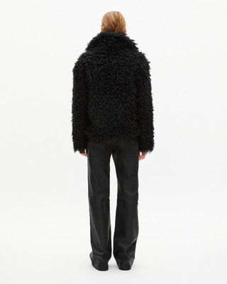 Short black fur-effect coat