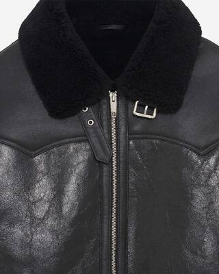 Short black sherpa fleece with sherpa collar