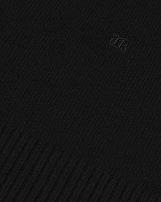 Black cashmere stand-up collar sweater